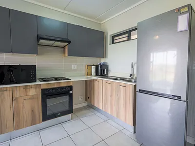 1 Bedroom Apartment For Sale in Pretoria - dwV9.webp