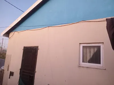 2 Bedroom House For Sale in Delft - klCn.webp