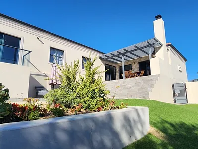 4 Bedroom House To Rent in Malmesbury - MHyC.webp