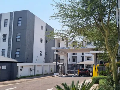 2 Bedroom Apartment For Sale in Midrand - kjzw.webp