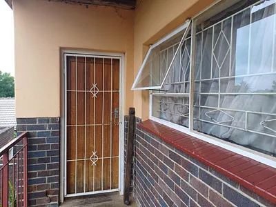 2 Bedroom Apartment For Sale in Klerksdorp - DanH.webp