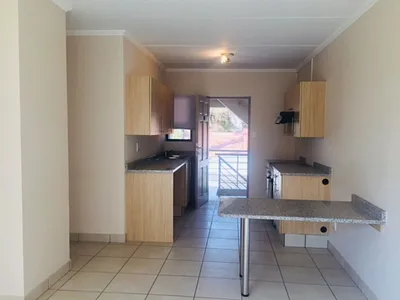 1 Bedroom Apartment For Sale in Sandton - iTQ2.webp