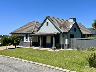 2 Bedroom House For Sale in George - EZUu.webp