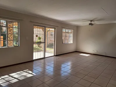 2 Bedroom House For Sale in Bela Bela - Bsx7.webp