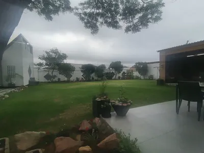 3 Bedroom House For Sale in Port Elizabeth - 7S1D.webp