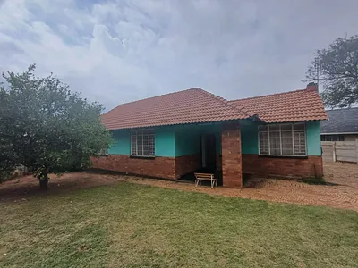 3 Bedroom House For Sale in Stilfontein - dCkj.webp