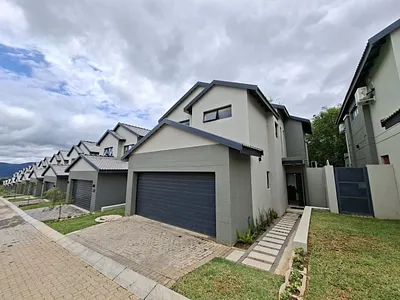 4 Bedroom Townhouse For Sale in Nelspruit - TTZz.webp