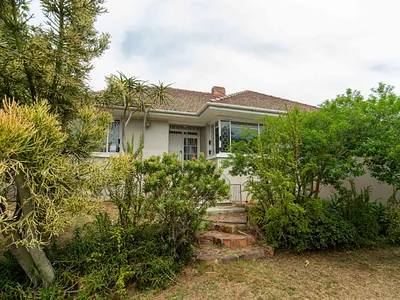 3 Bedroom House For Sale in Port Elizabeth - thXY.webp