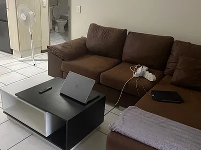 1 Bedroom Apartment For Sale in Sandton - C9zp.webp