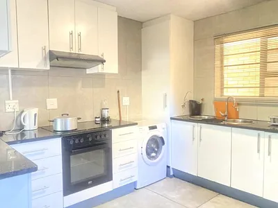 2 Bedroom Apartment For Sale in Amanzimtoti - 3PHL.webp