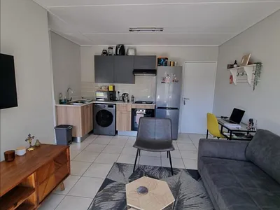 1 Bedroom Apartment To Rent in Sandton - S8l5.webp