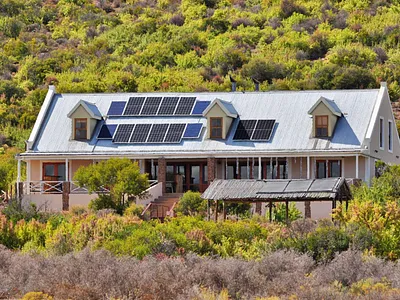 5 Bedroom House For Sale in Oudtshoorn - AuBP.webp