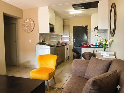 2 Bedroom Apartment For Sale in Pretoria - img