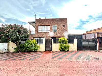 4 Bedroom House For Sale in Pretoria - rpc7.webp
