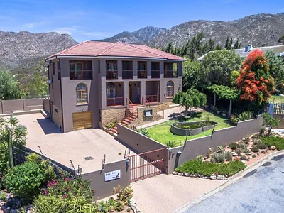 5 Bedroom House For Sale in Montagu - img