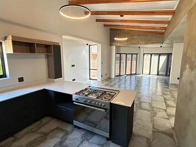 3 Bedroom House For Sale in Riversdale - M5To.webp