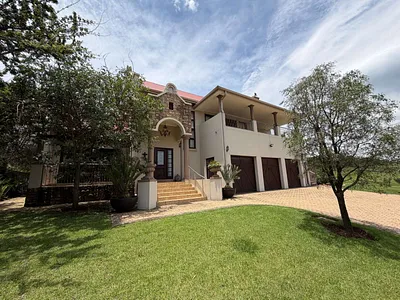 4 Bedroom House For Sale in Pretoria - APjm.webp