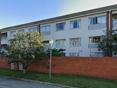 1 Bedroom Apartment For Sale in Port Elizabeth - img