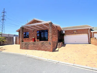 3 Bedroom House For Sale in Kuils River - img