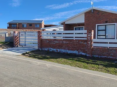 3 Bedroom House For Sale in George - vV5J.webp