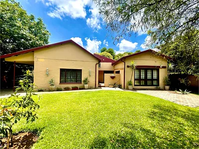 4 Bedroom House For Sale in Centurion - BndP.webp