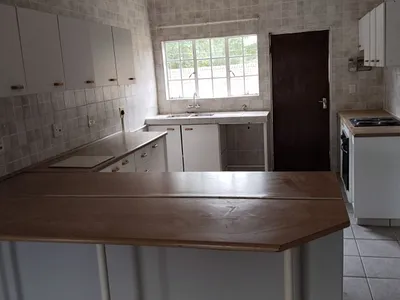 2 Bedroom House To Rent in Glen Austin, Midrand - 80w2.webp