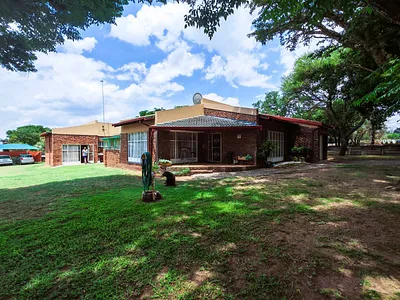 3 Bedroom House For Sale in Modimolle - svgS.webp