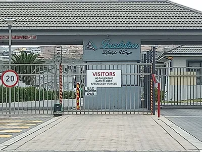 2 Bedroom House For Sale in Mossel Bay - OqEp.webp