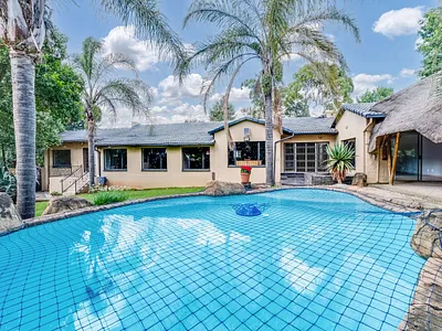 4 Bedroom House For Sale in Randburg - ALIz.webp