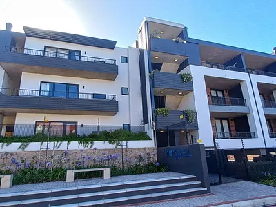 2 Bedroom Apartment For Sale in Mossel Bay - 9uJy.webp