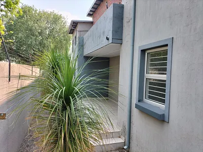 2 Bedroom Apartment To Rent in Johannesburg - lY9Z.webp