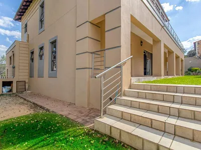 4 Bedroom House To Rent in Midrand - Iu4a.webp