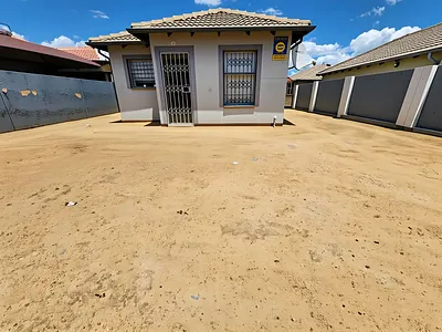 3 Bedroom House For Sale in Midrand - img