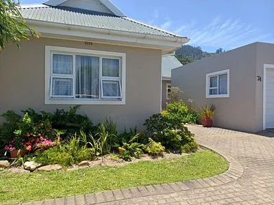 2 Bedroom Townhouse For Sale in Sedgefield - img