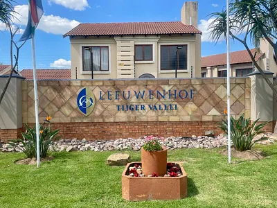 2 Bedroom Apartment For Sale in Pretoria - img