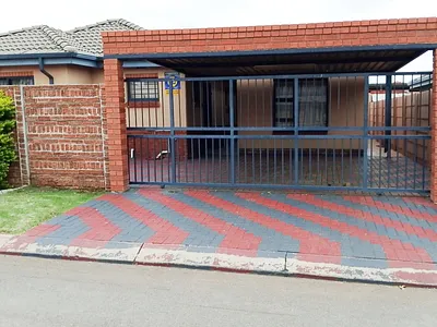 3 Bedroom House To Rent in Alberton - dBxk.webp