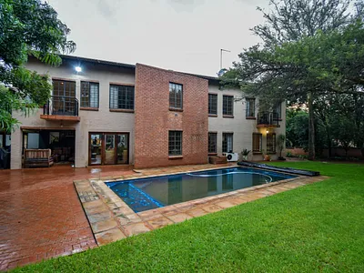 4 Bedroom House For Sale in Pretoria - img