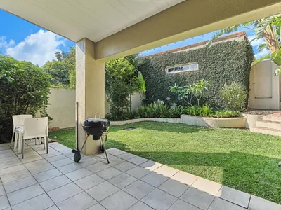 2 Bedroom Townhouse For Sale in Sandton - img