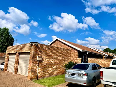 3 Bedroom House For Sale in Centurion - Omah.webp