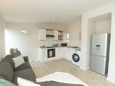 3 Bedroom Townhouse For Sale in Port Elizabeth - ebbt.webp