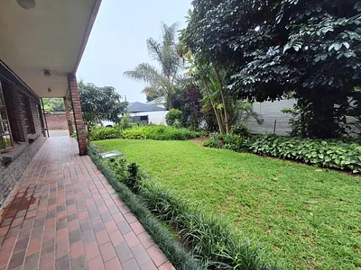 2 Bedroom Apartment For Sale in White River - bV0t.webp