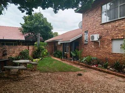 3 Bedroom House For Sale in Brits - By0Y.webp