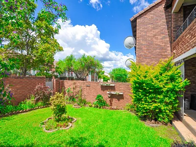 2 Bedroom Apartment For Sale in Pretoria - VR3u.webp