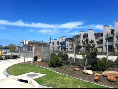 2 Bedroom Apartment For Sale in George - kXNa.webp