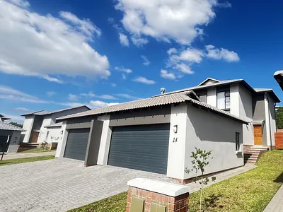 3 Bedroom Townhouse For Sale in Nelspruit - ehc3.webp