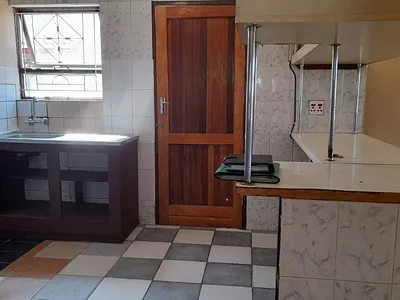 2 Bedroom House For Sale in Port Elizabeth - 9gyg.webp