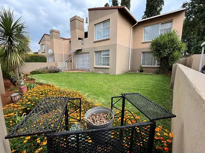 2 Bedroom Townhouse For Sale in Boksburg - iEz4.webp