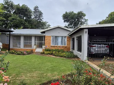 4 Bedroom House For Sale in Lydenburg - bvEd.webp