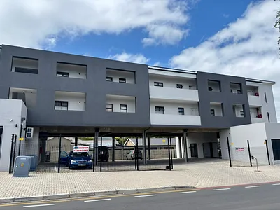 2 Bedroom Apartment For Sale in George - img