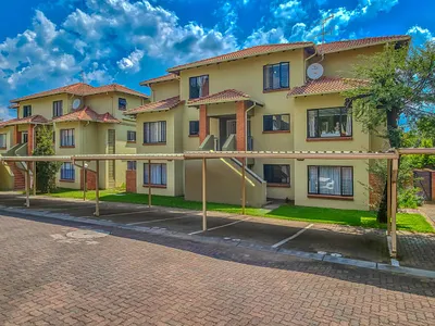 3 Bedroom Apartment For Sale in Sandton - f02W.webp